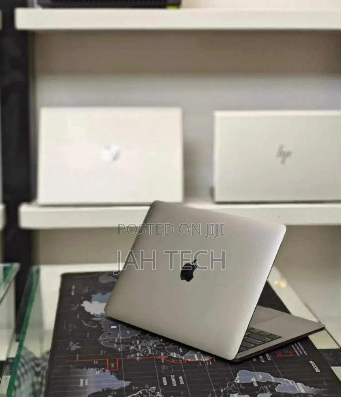 New Laptop Apple MacBook Pro 2016 16GB Intel Core I7 SSD 256GB