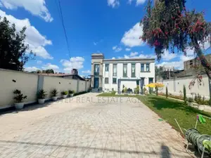 4bdrm House in Bole for rent