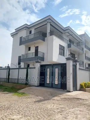 7bdrm House in Addis Abeba, Bole for sale