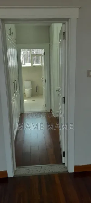 3bdrm Villa in Addis Abeba, Bole for sale