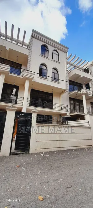 6bdrm House in Addis Abeba, Bole for sale