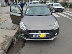 Suzuki Swift 2022 Gray
