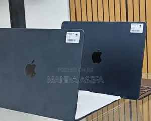 New Laptop Apple MacBook Air 16GB Apple M4 SSD 256GB