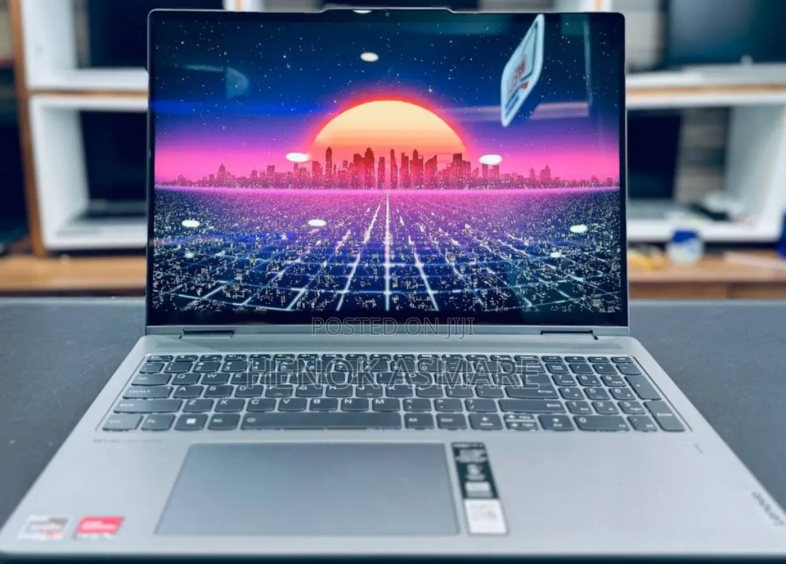New Laptop Lenovo Yoga 7i 8GB AMD Ryzen 5 SSD 512GB