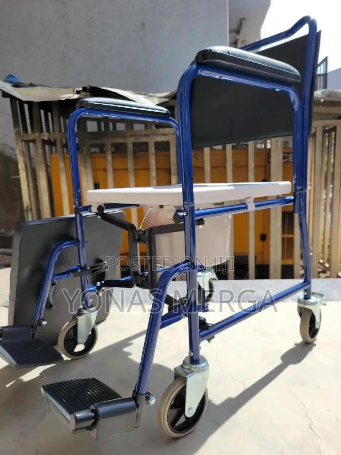 Multifunctional Toilet Chair瞿亞drop Down Armrests Chair螉懺commode Pot