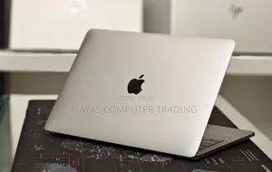 New Laptop Apple MacBook 2016 16GB Intel Core I7 SSD 512GB