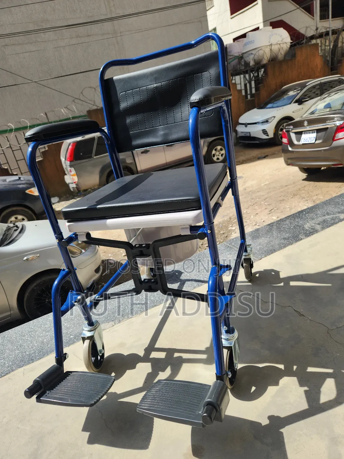 Commode Wheelchair允謙wheelchair寄送wheelchair永久wheelchair三個wheelchair New