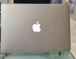 New Laptop Apple MacBook Pro 2014 8GB Intel Core I7 SSD 256GB