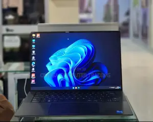 New Laptop Dell Precision 5540 16GB Intel Core i7 SSD 512GB