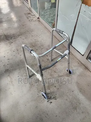 Almunium Brand New Walker協調top Quality Walker冤獄walker肺炎walker Quality