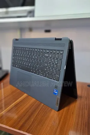 New Laptop Lenovo Yoga 710 16GB Intel Core I7 SSD 512GB