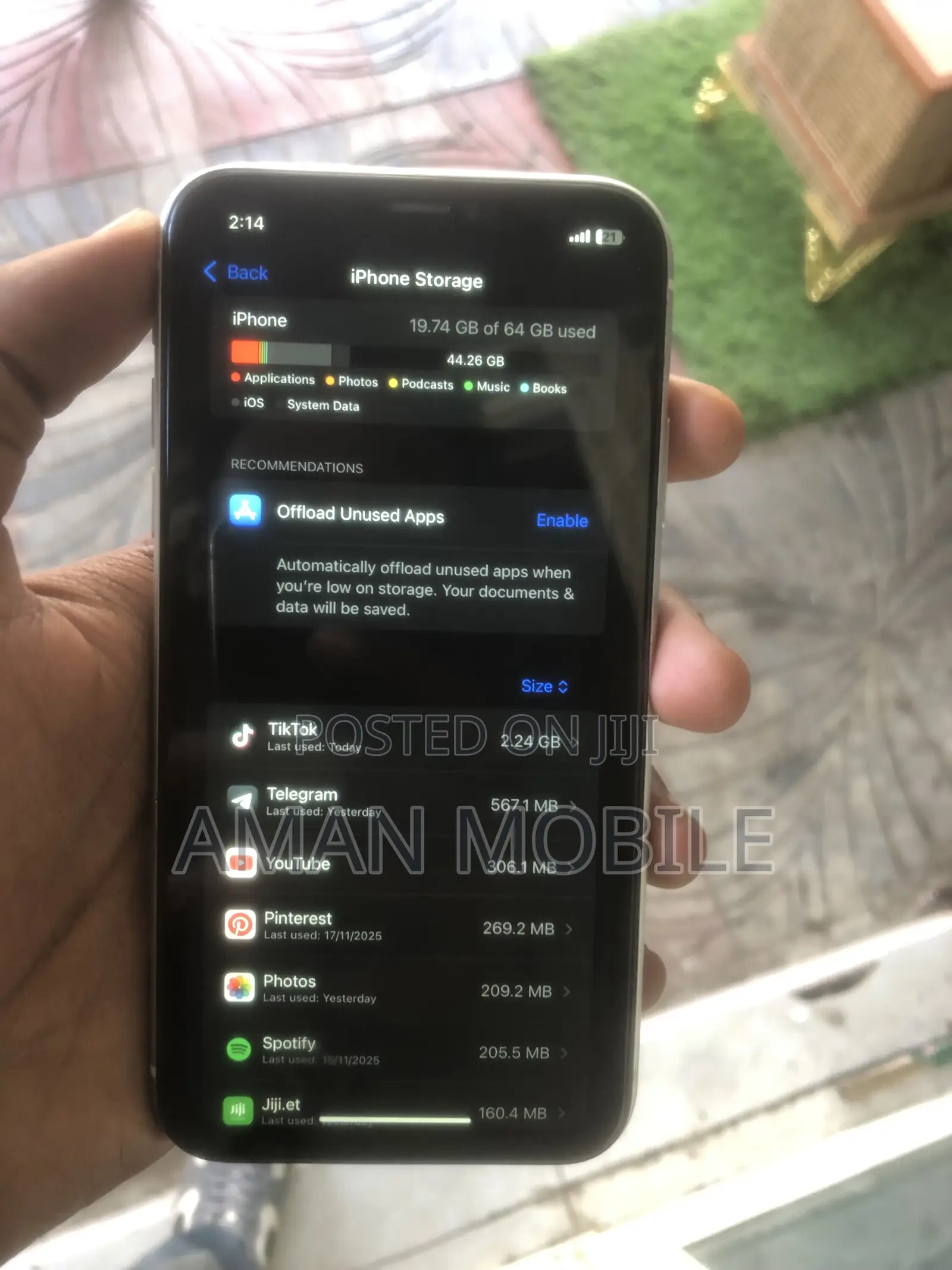 Apple iPhone XR 64 GB White