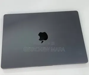 New Laptop Apple MacBook Pro 2024 M4 Max 14-Inch 16GB Intel SSD 512GB