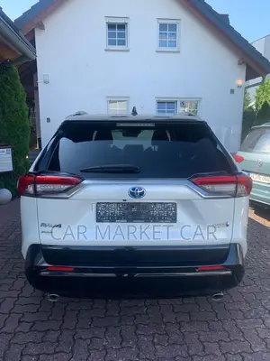 New Toyota RAV4 Hybrid 2024 White