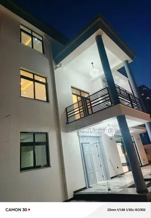 Furnished 9bdrm Townhouse/Terrace in አያት ዞን ኮምፋውንድ ግብ ውስጥ, Yeka