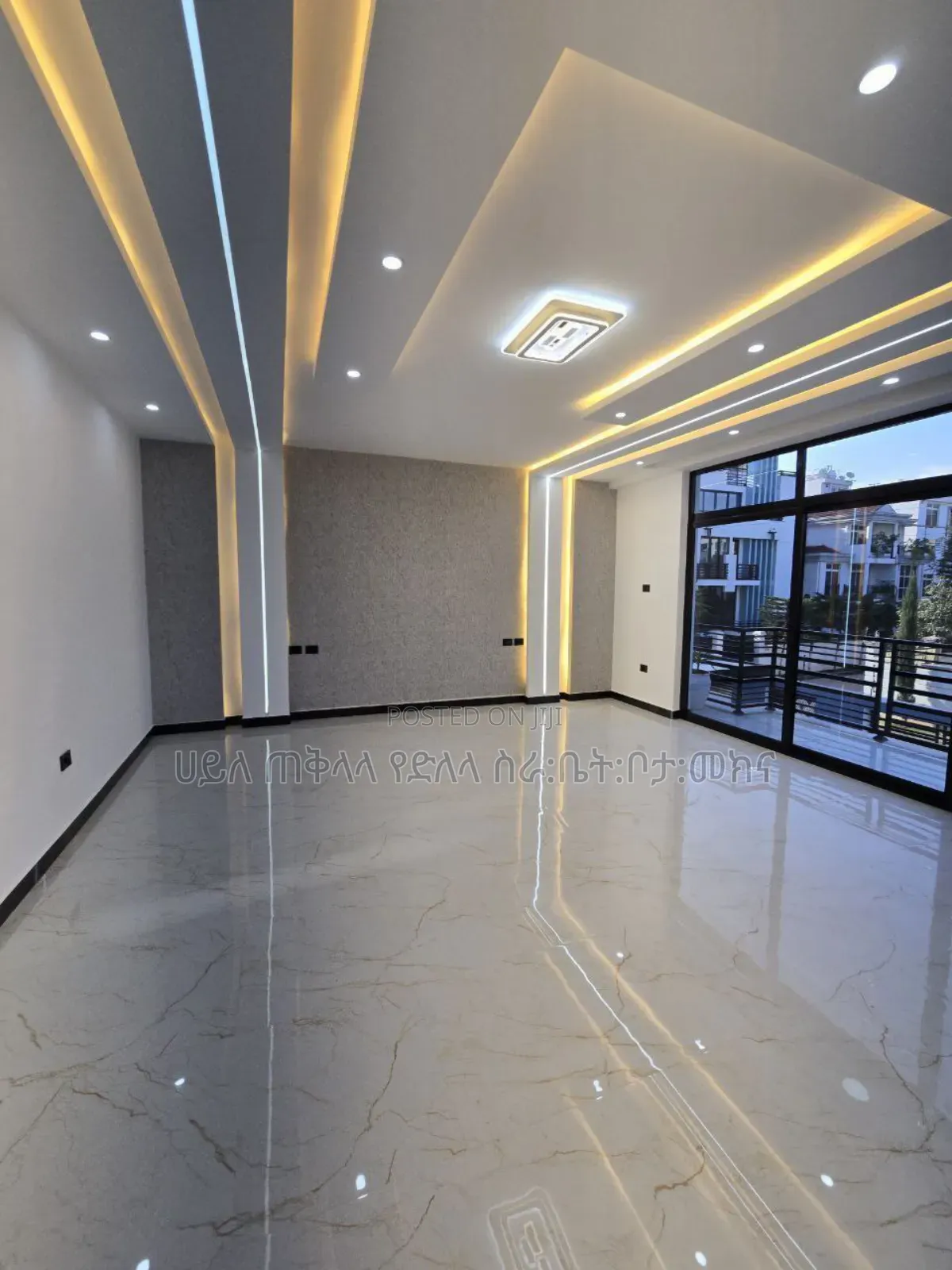 Furnished 9bdrm Townhouse/Terrace in አያት ዞን ኮምፋውንድ ግብ ውስጥ, Yeka