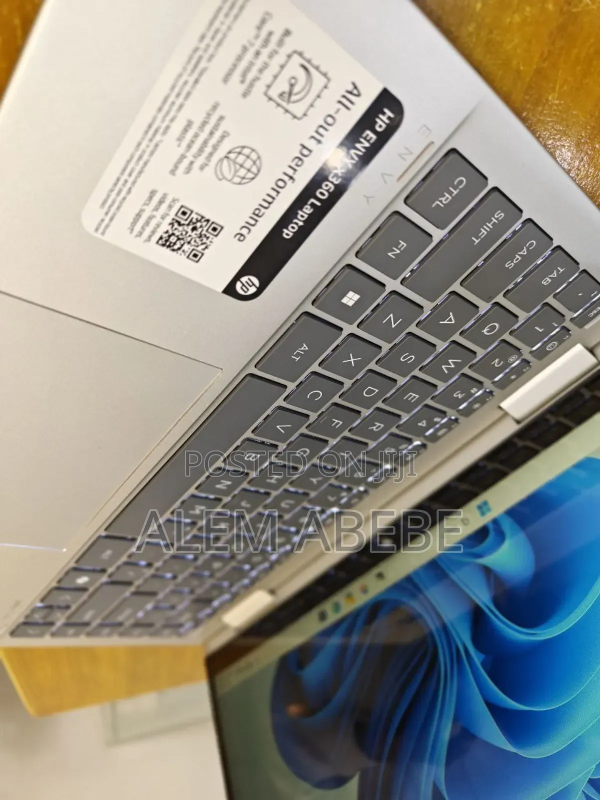 New Laptop HP Envy X360 16GB Intel Core 7 SSD 512GB