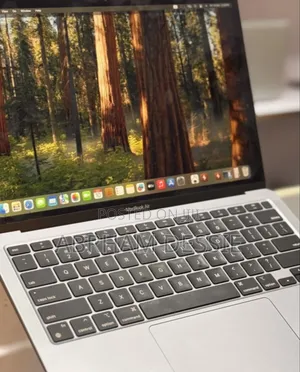 New Laptop Apple MacBook Air 2020 M1 8GB Apple M1 SSD 256GB