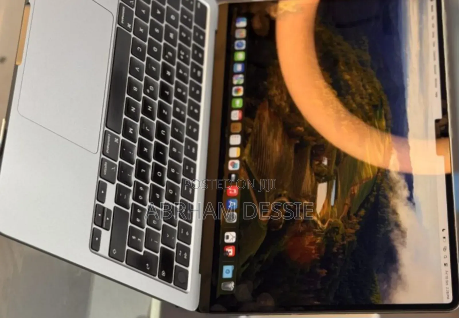 New Laptop Apple MacBook Air 2022 M2 8GB Intel Core M2 SSD 256GB