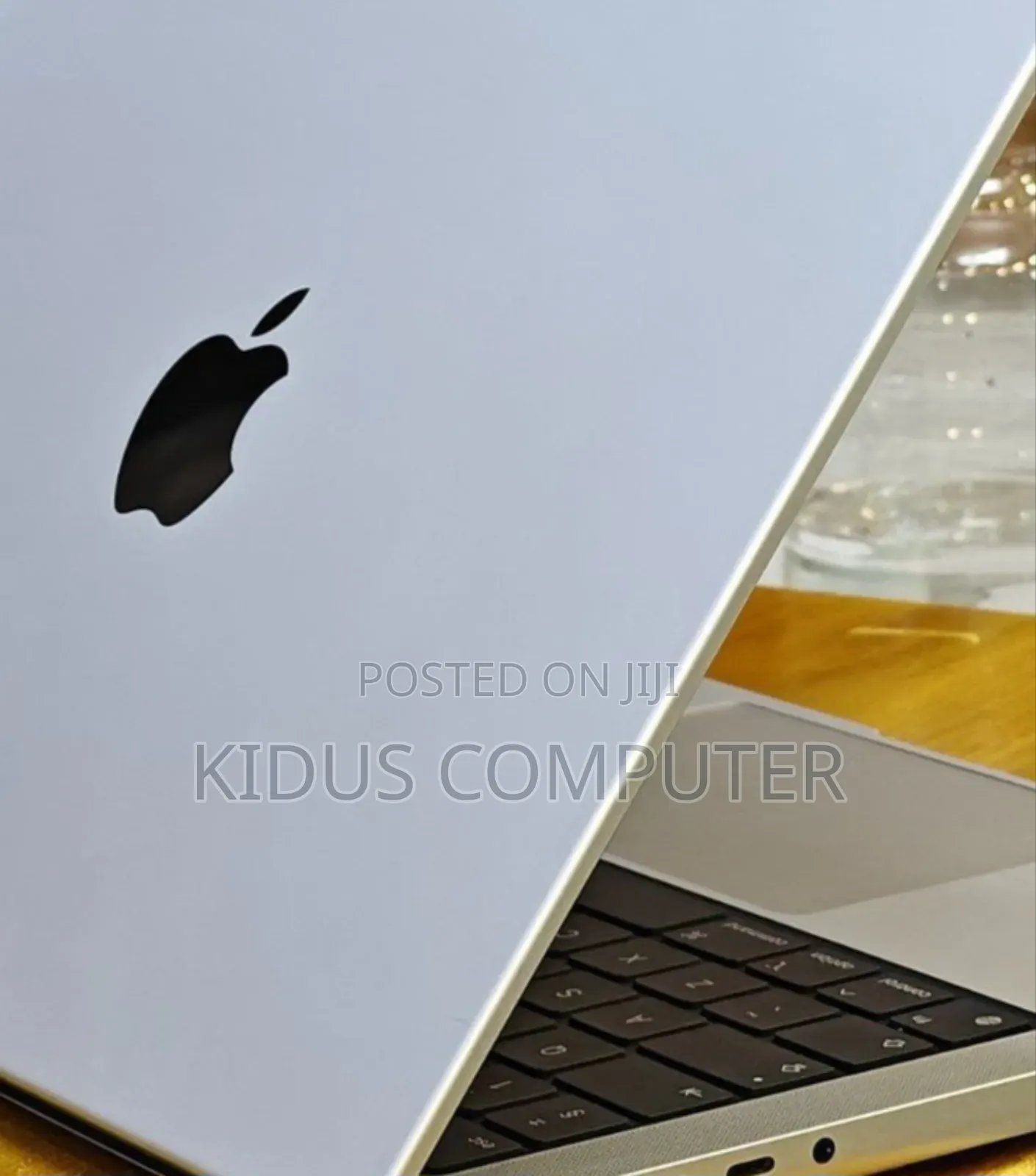 New Laptop Apple MacBook Pro 2021 M1 32GB Apple M1 SSD 1T