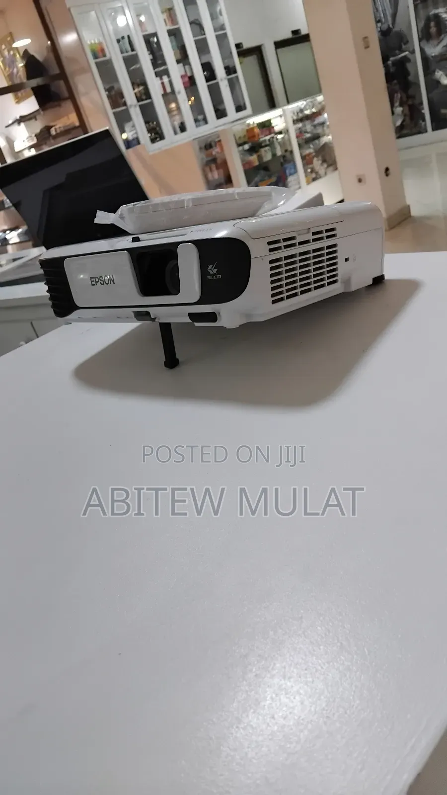 Epson Projector 
Model Name: Eb-S41
