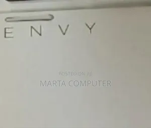 New Laptop HP Envy X360 8GB Intel Core i7 SSD 512GB