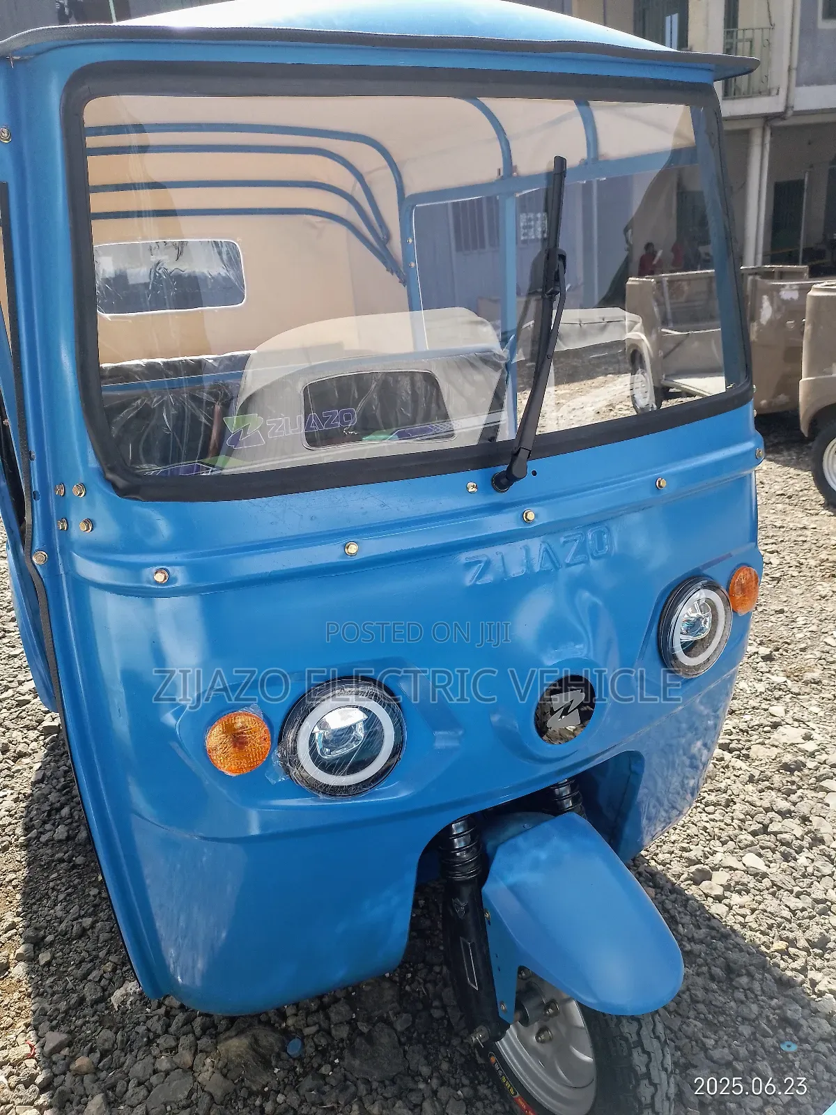 New Bajaj 2024 Blue