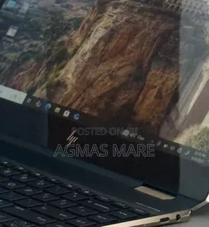 New Laptop HP Spectre X360 13 16GB Intel Core I7 SSD 512GB