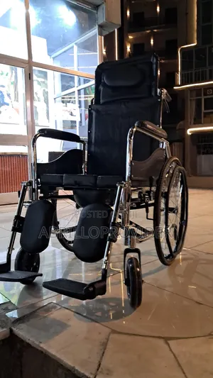 Toilet Wheelchair水手wheelchair口手wheelchair口手wheelchair廿手wheelchair口手whe