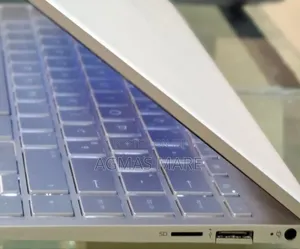 New Laptop HP Envy 13 16GB Intel Core I7 SSD 512GB