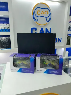 Playstation 4 Slim (ነፃ Delivery