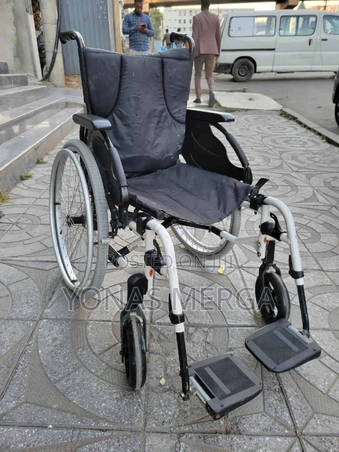 European Wheelchair峥參daily Living Indoor Manual Wheelchairs for Adults