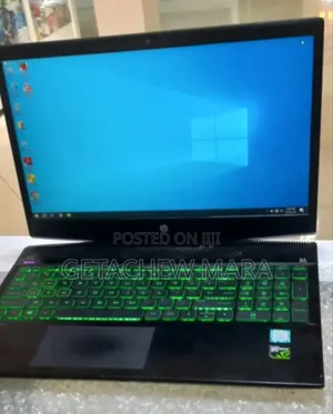 New Laptop HP Pavilion 15 8GB Intel Core I7 SSD 256GB