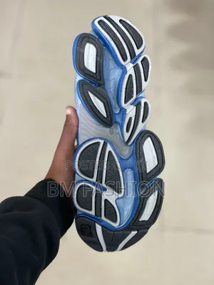 New Balance Stylish Shoes in Light Blue
