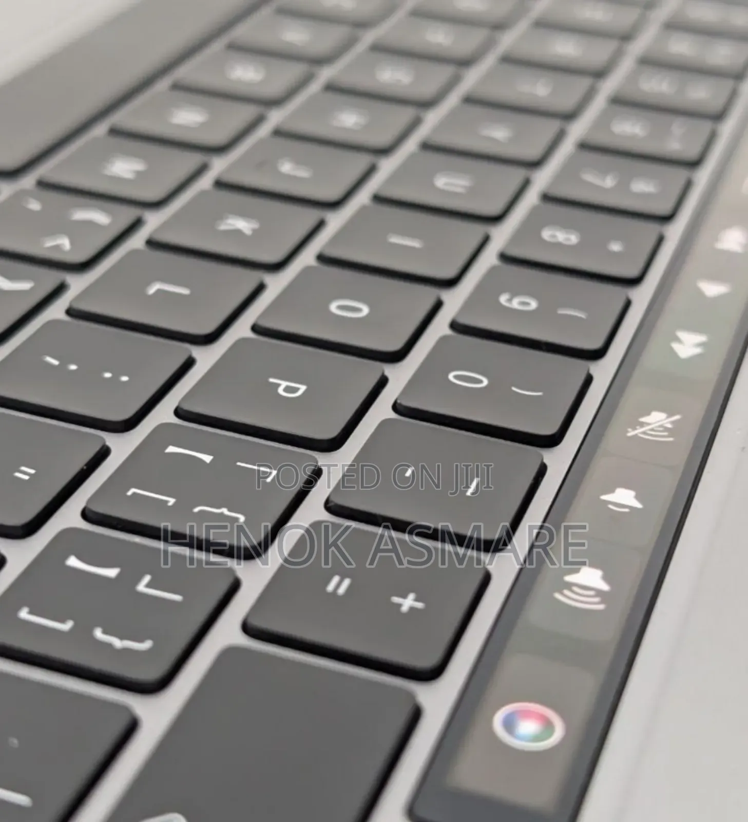 New Laptop Apple MacBook Pro 8GB Apple M2 SSD 256GB