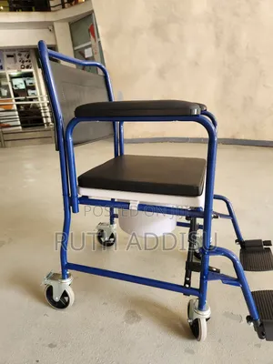 Commode Wheelchair三人commode Wheelchair𣋡我toilet Wheelchair袸了wheelchair
