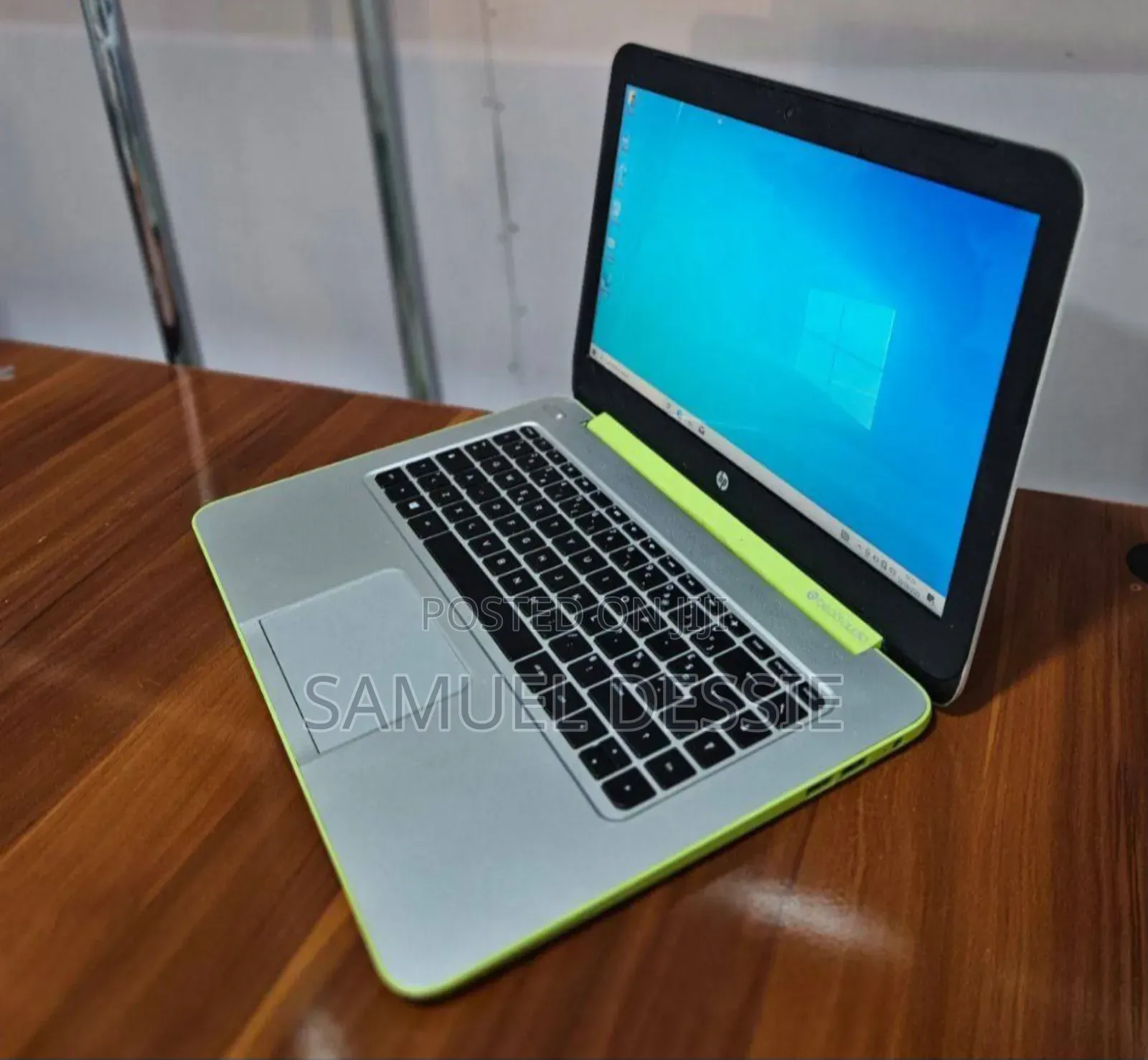 Laptop HP Stream Notebook 2GB Intel SSD 60GB