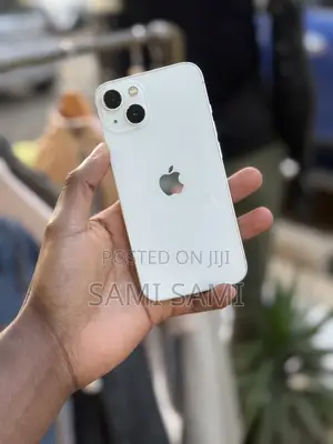 Apple iPhone 13 128 GB White