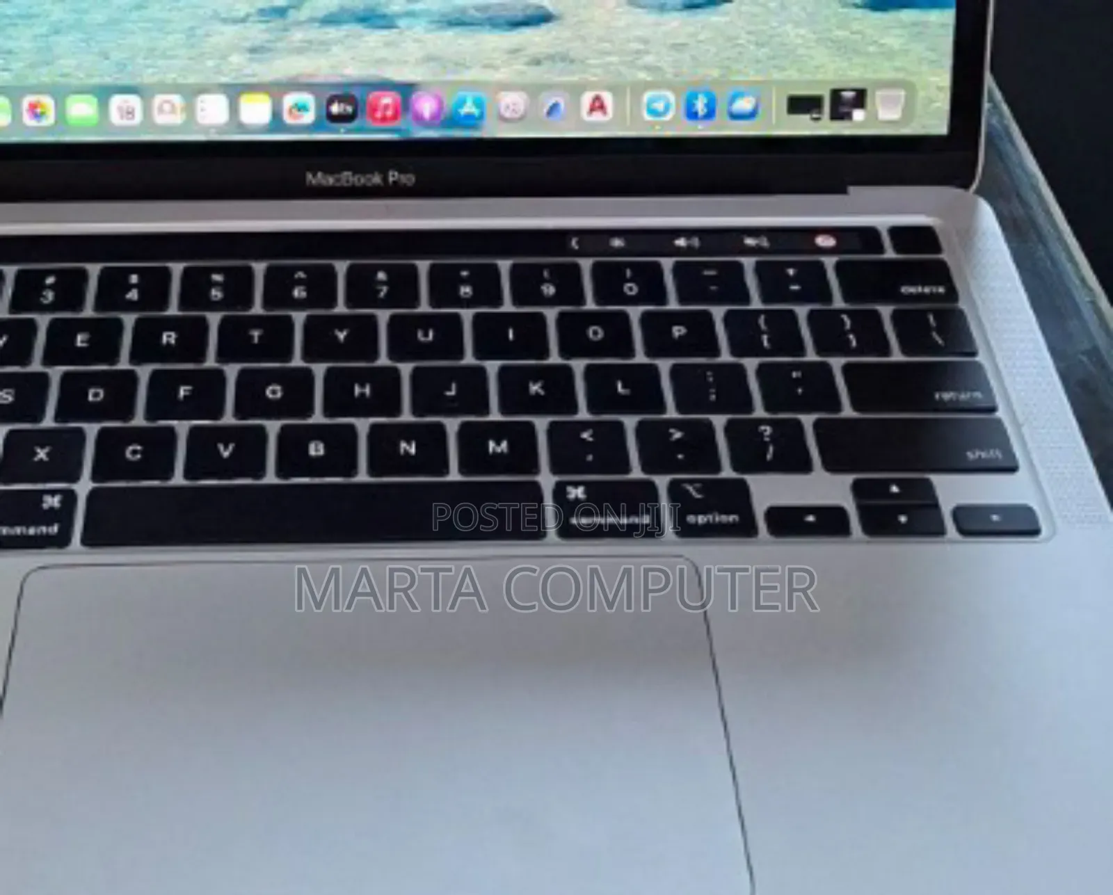 New Laptop Apple MacBook Pro M1 8GB Intel Core I7 SSD 512GB