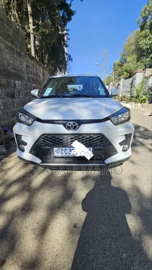 Toyota Raize 2022 White