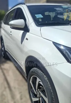 Toyota Rush 2023 White