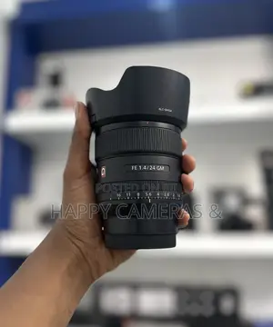 Sony Fe 24mm F/1.4 Gm Lens With Uv Filter Kit