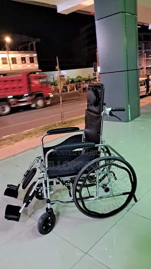 Toilet Wheelchair水手wheelchair山手wheelchair卜手wheelchair山手wheelchair田手whe