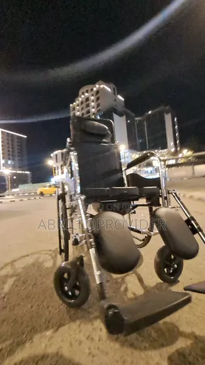 Toilet Wheelchair水手wheelchair廿手wheelchair山田wheelchair山手wheelchair水手whe