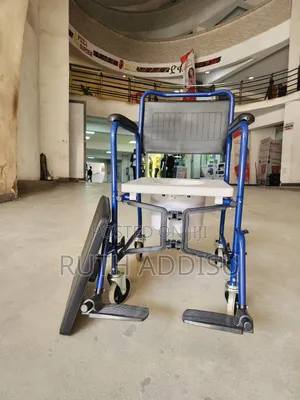 Commode Shower Plated Wheelchair較少wheelchair倫巴wheelchair兩人wheelchair