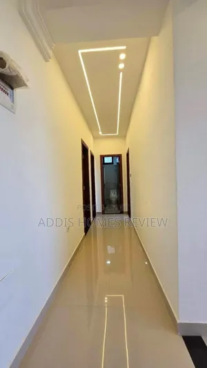 3bdrm Duplex in ላንድማርክ ሆመስ, Yeka for sale