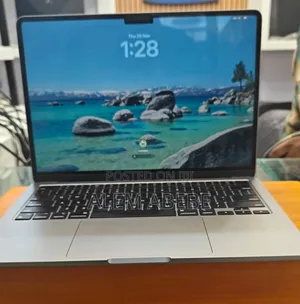 New Laptop Apple MacBook Air 2022 M2 8GB Apple M2 SSD 256GB