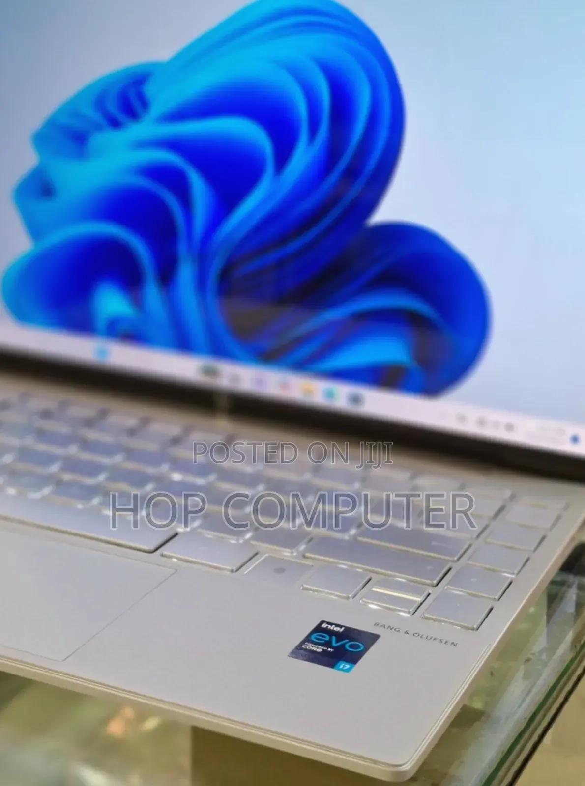 New Laptop HP Envy 14 8GB Intel Core I7 SSD 512GB