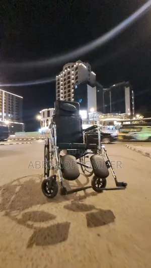 Toilet Wheelchair水手wheelchair水手wheelchair廿手wheelchair水手whelcher水手wheel