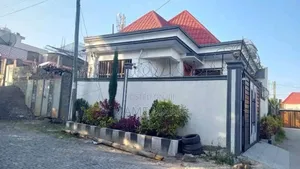 3bdrm Villa in Addis Abeba, Bole for sale